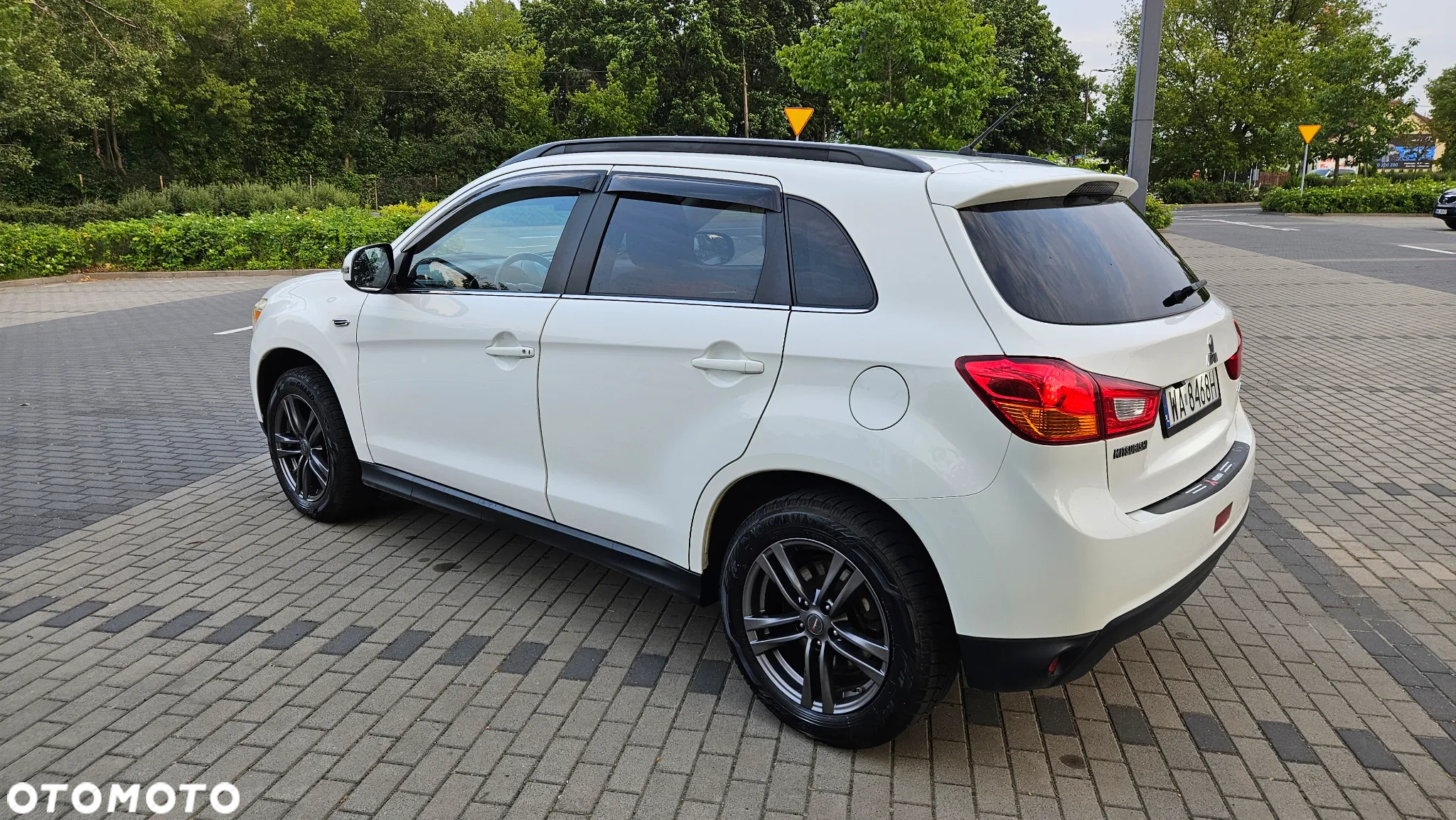 Mitsubishi ASX 2.2 DI-D 4WD Automatik Diamant Edition+ - 4