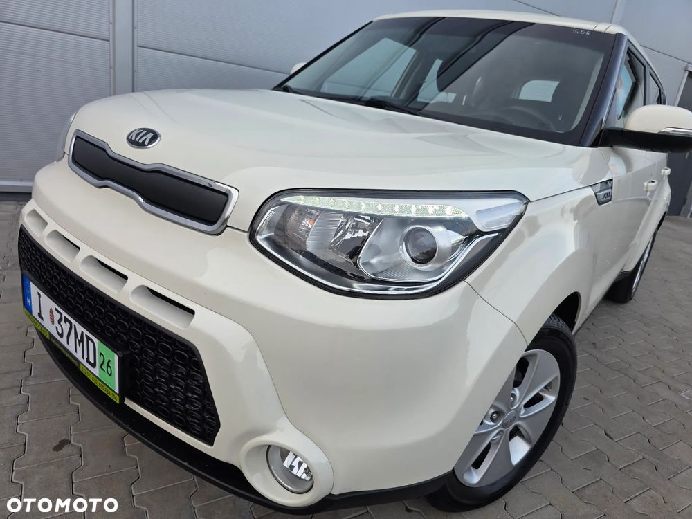 Kia Soul 1.6 GDI White&Red Edition - 9