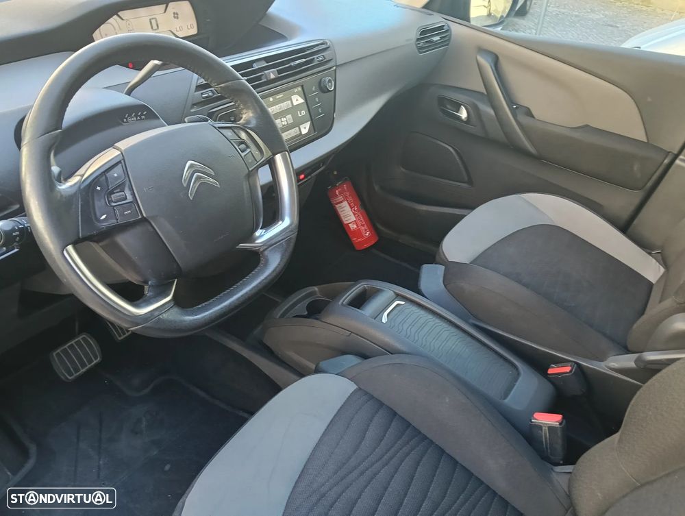 Citroën C4 Grand Picasso 1.6 e-HDi Intensive ETG6 J17 - 12