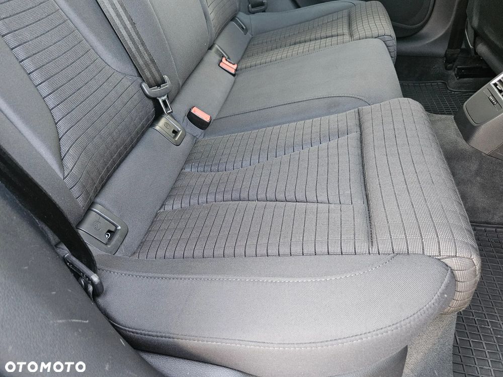 Audi A3 Sportback 2.0 TDI (clean diesel) quattro S tronic Attraction - 35