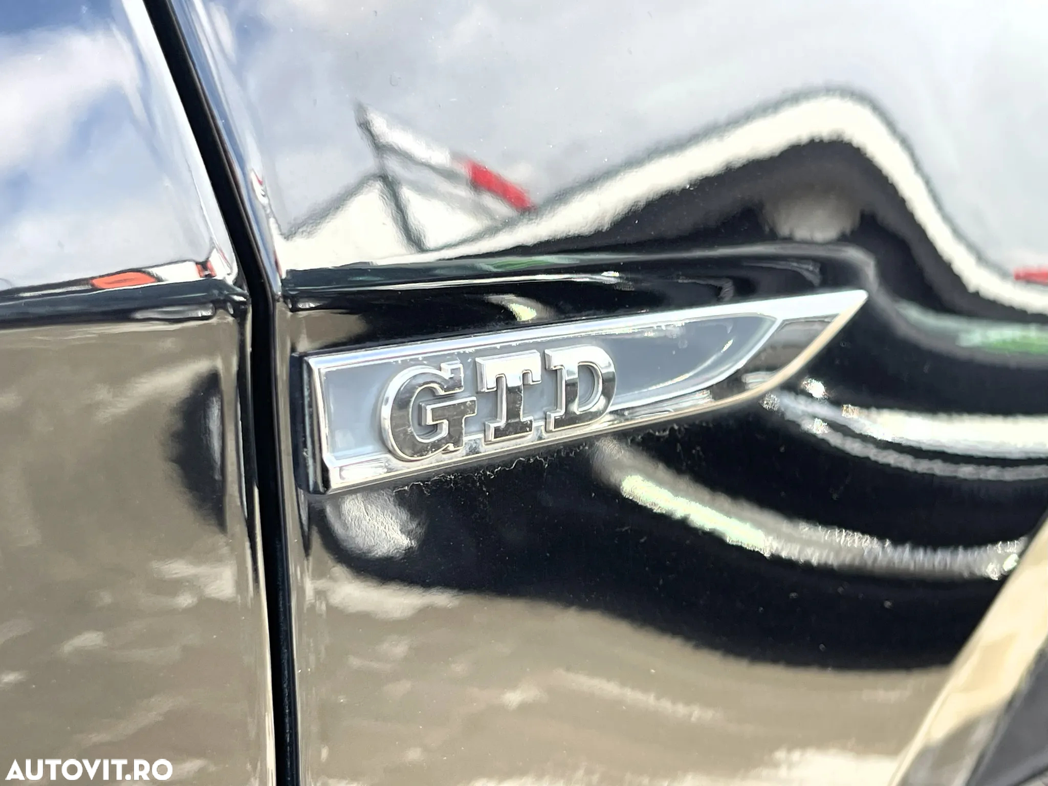 Volkswagen Golf 2.0 TDI DPF BMT DSG GTD - 22