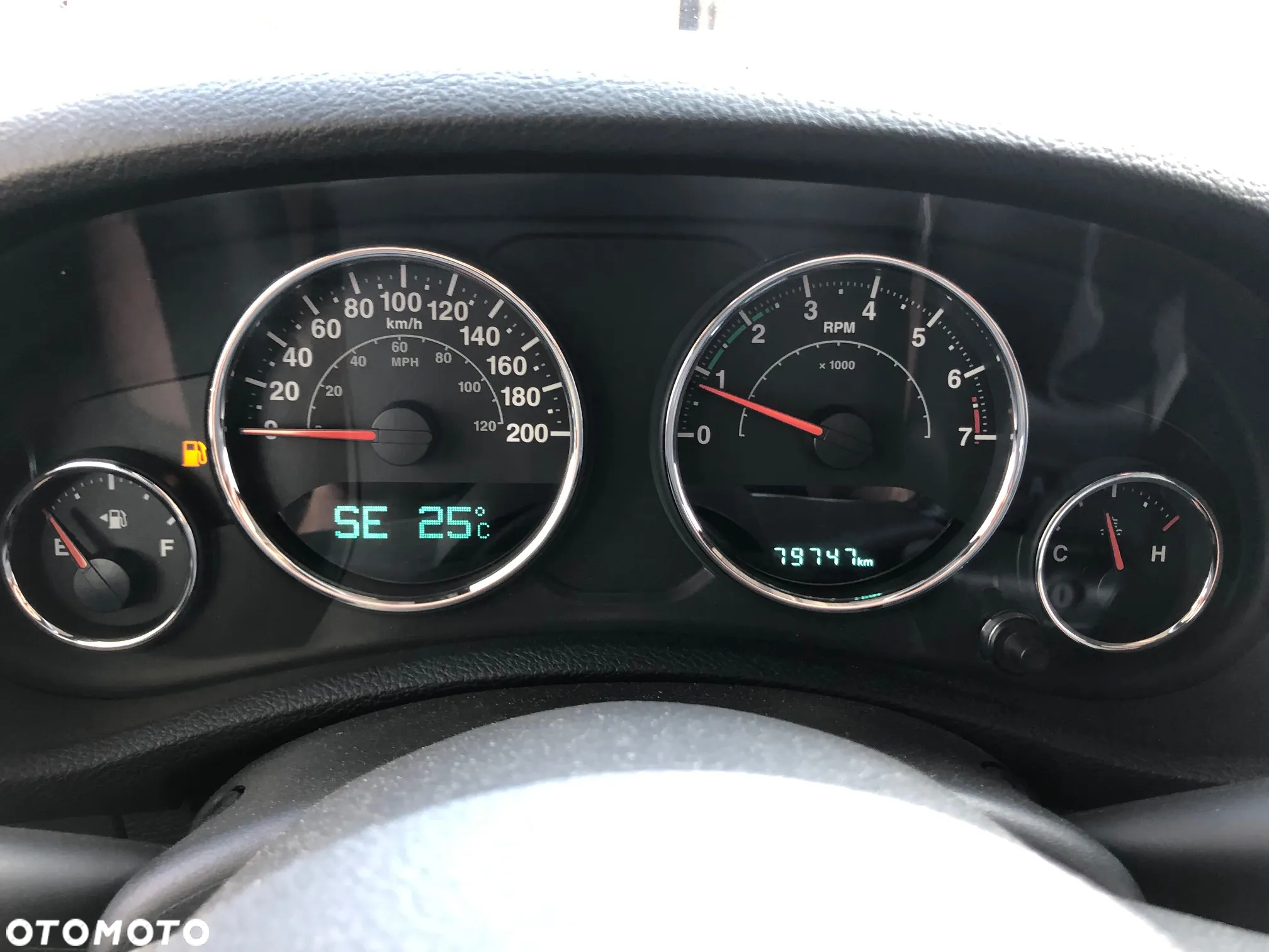 Jeep Wrangler - 36