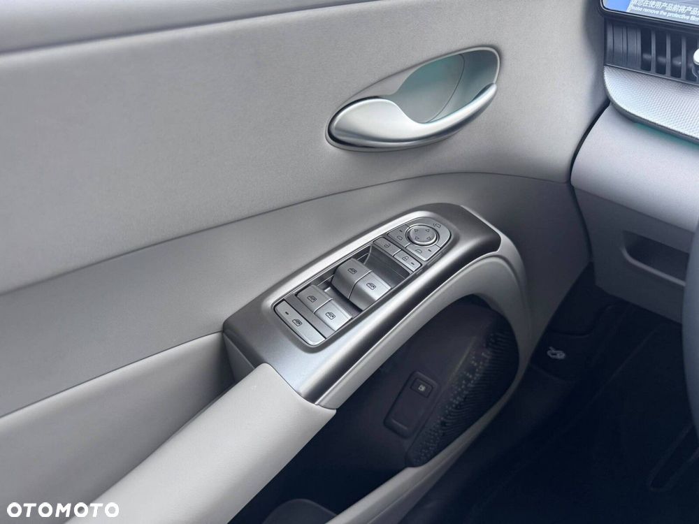 BYD Dolphin G Comfort E-CVT - 19