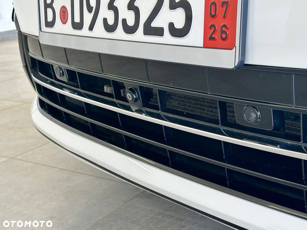 Volkswagen Tiguan - 24