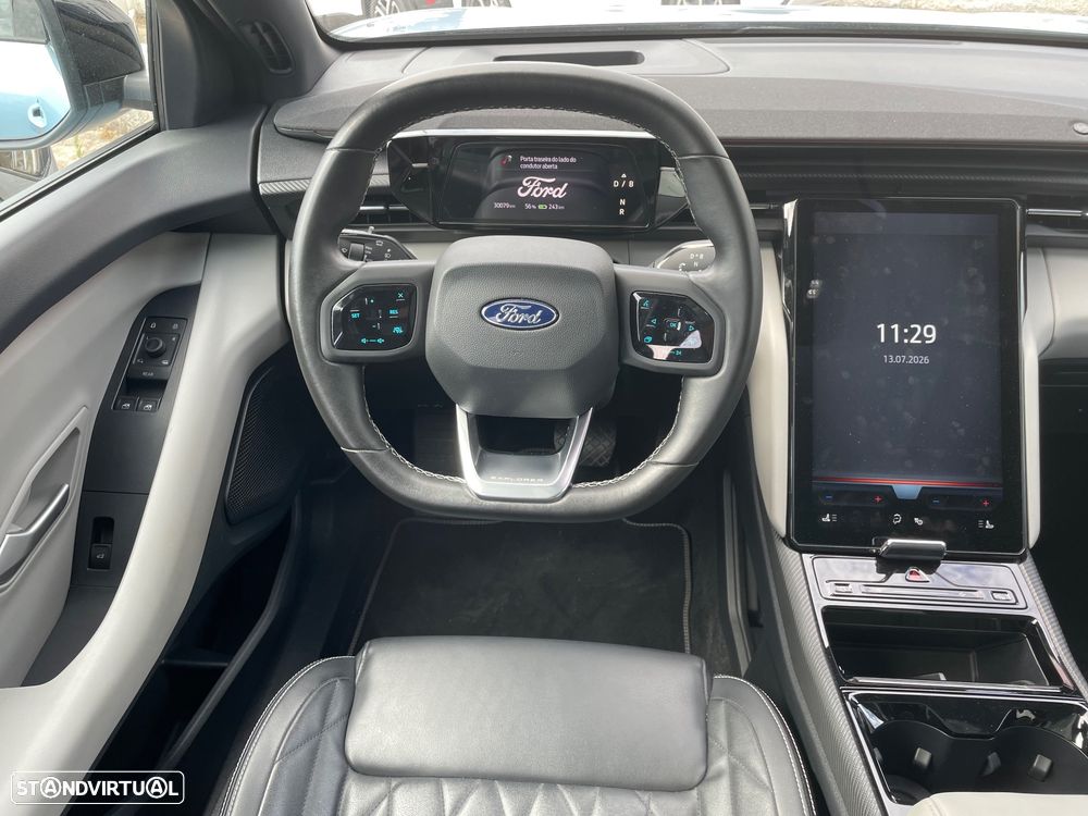 Ford Explorer 77 kWh Premium - 25
