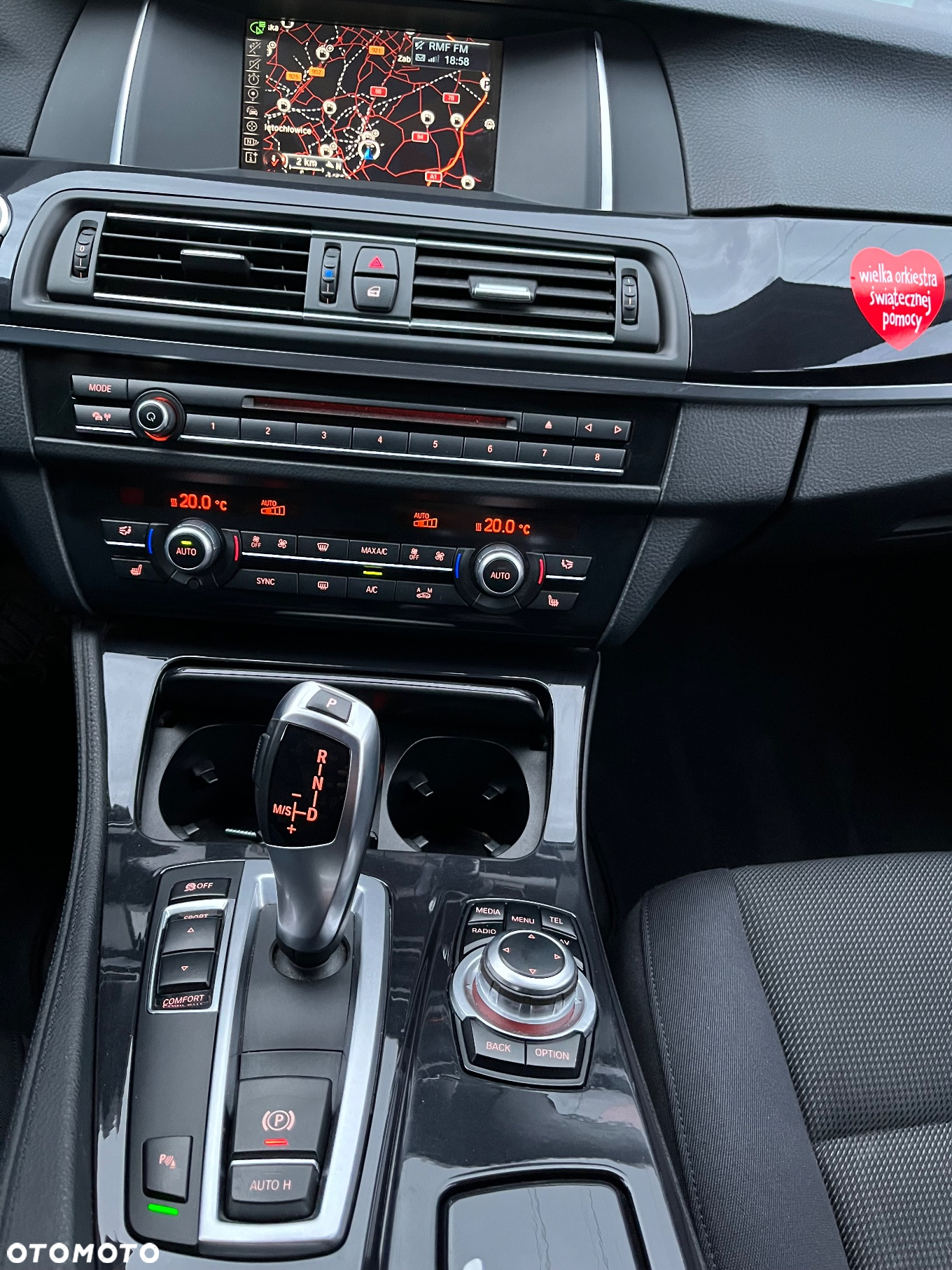 BMW Seria 5 518d Sport Line - 14