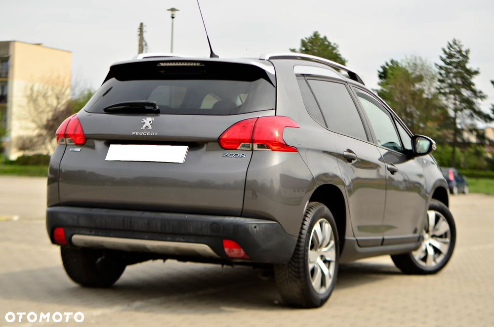 Peugeot 2008 PureTech 82 Style - 9