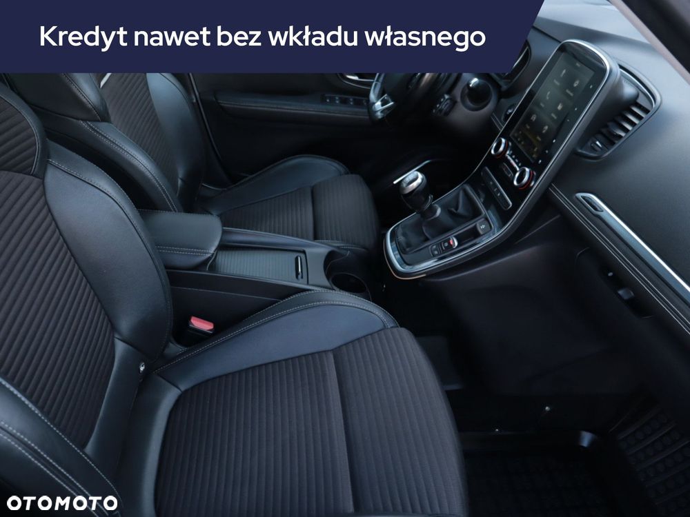 Renault Scenic - 11
