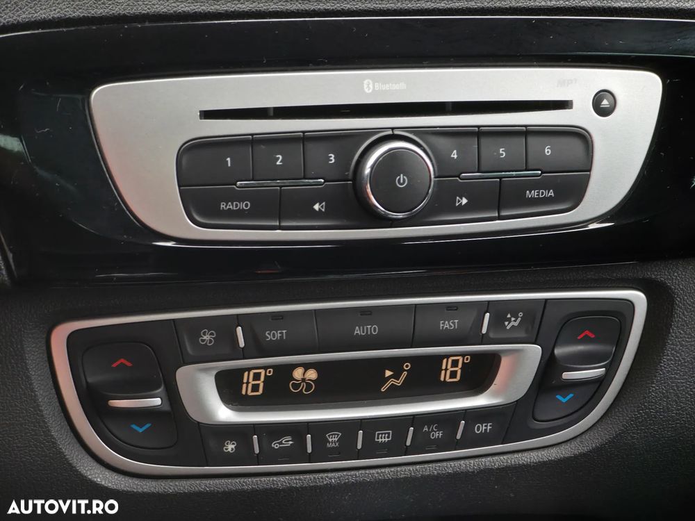 Renault Grand Scenic Energy dCi 130 Euro 6 S&S Bose Edition - 33