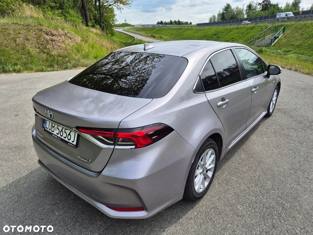 Toyota Corolla - 5