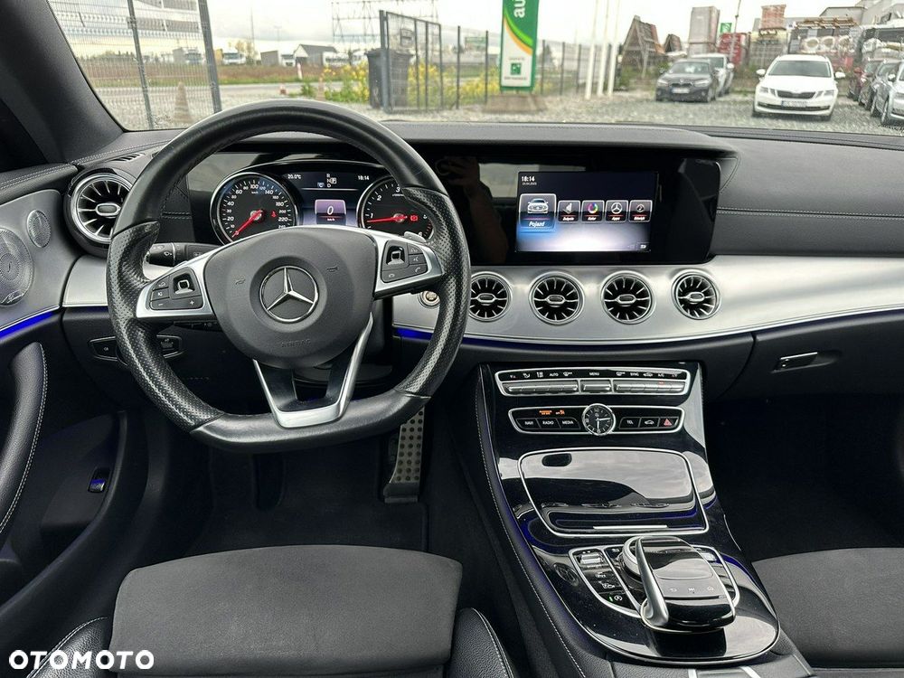 Mercedes-Benz Klasa E 220 d Coupe 9G-TRONIC AMG Line - 32