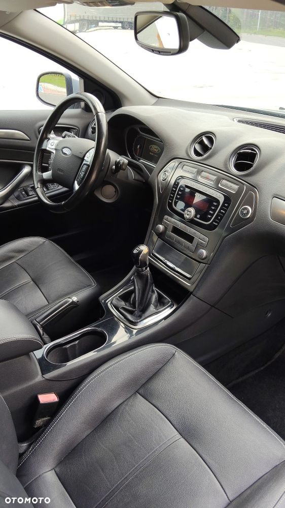 Ford Mondeo - 3
