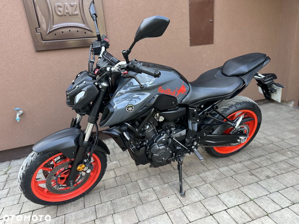 Yamaha MT - 22