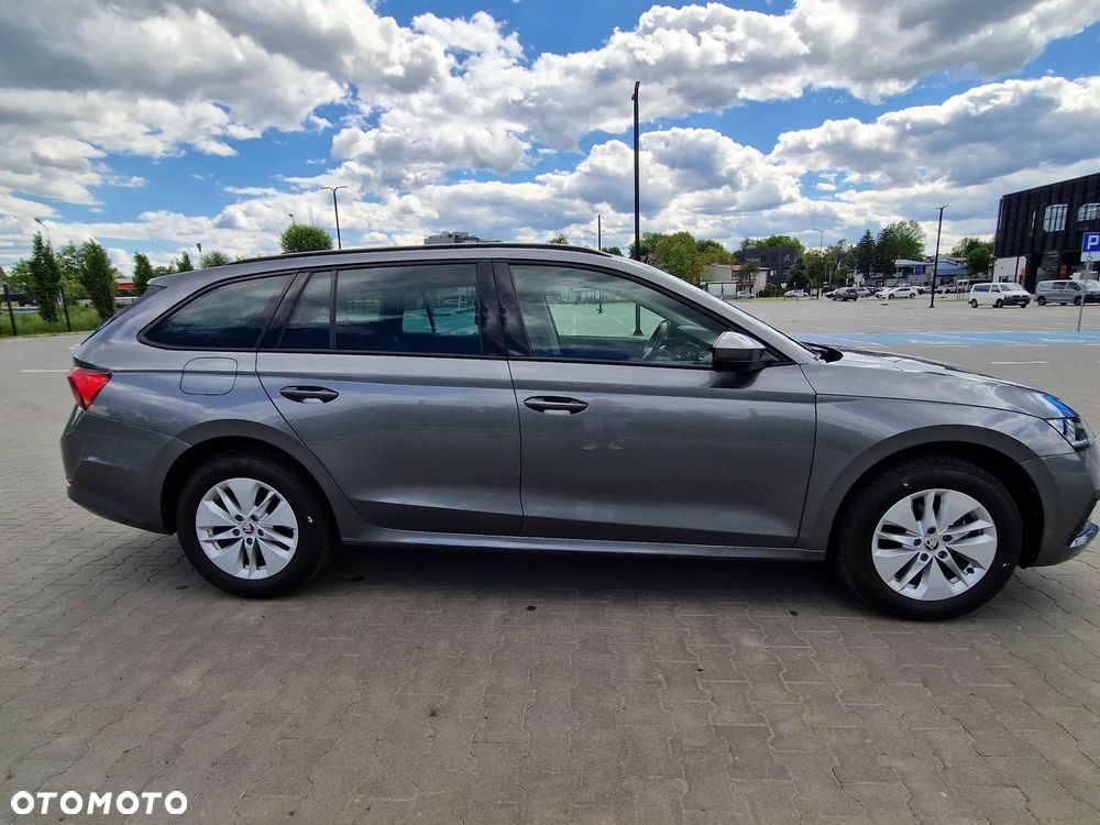 Skoda Octavia ver-1-0-tsi-e--tec-ambition-dsg - 8