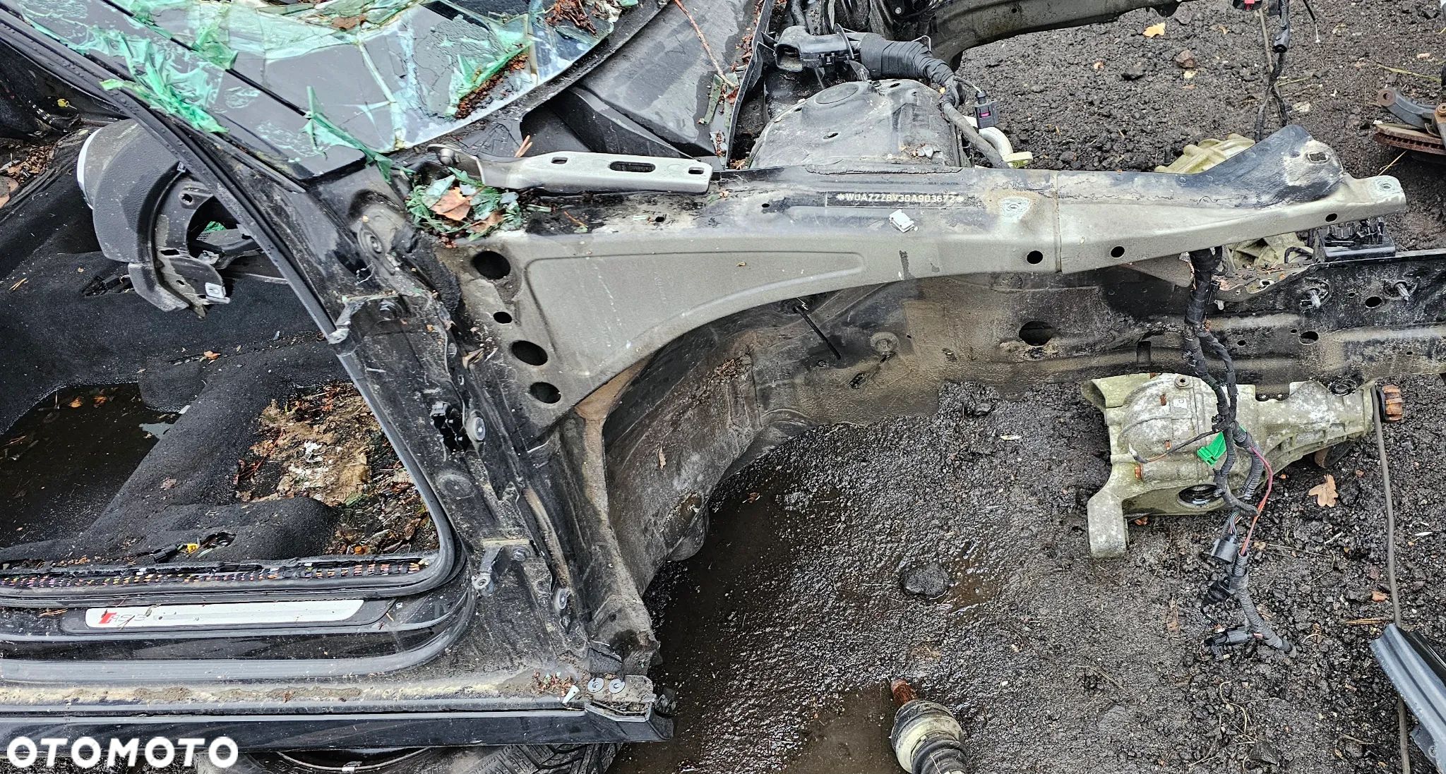 Ćwiartka przednia przód prawa podłużnica Audi A3 8V RS3 S3 - 1