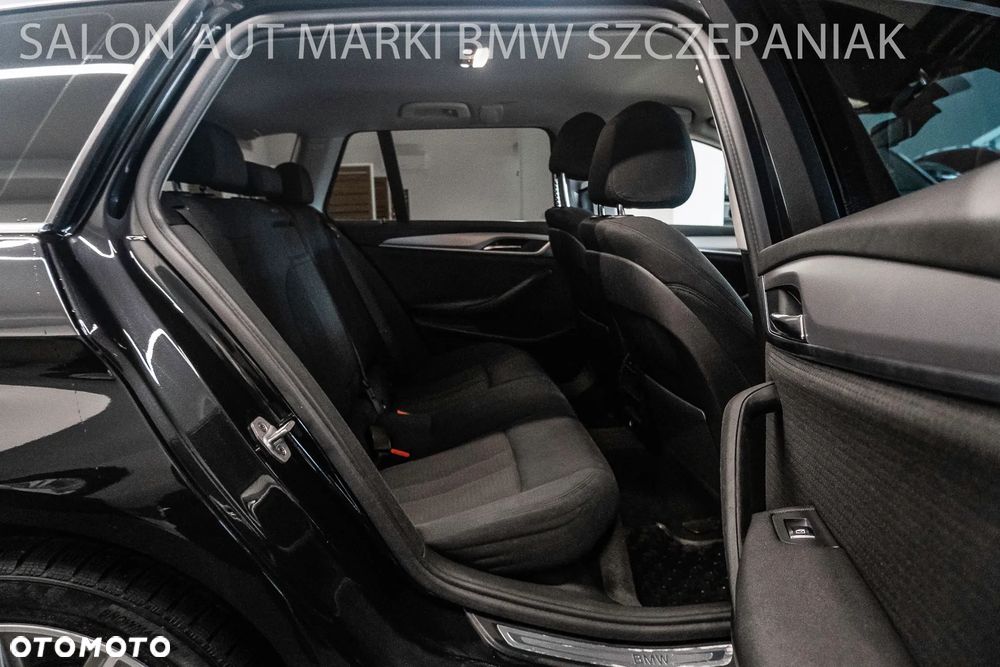 BMW Seria 5 520d xDrive - 30