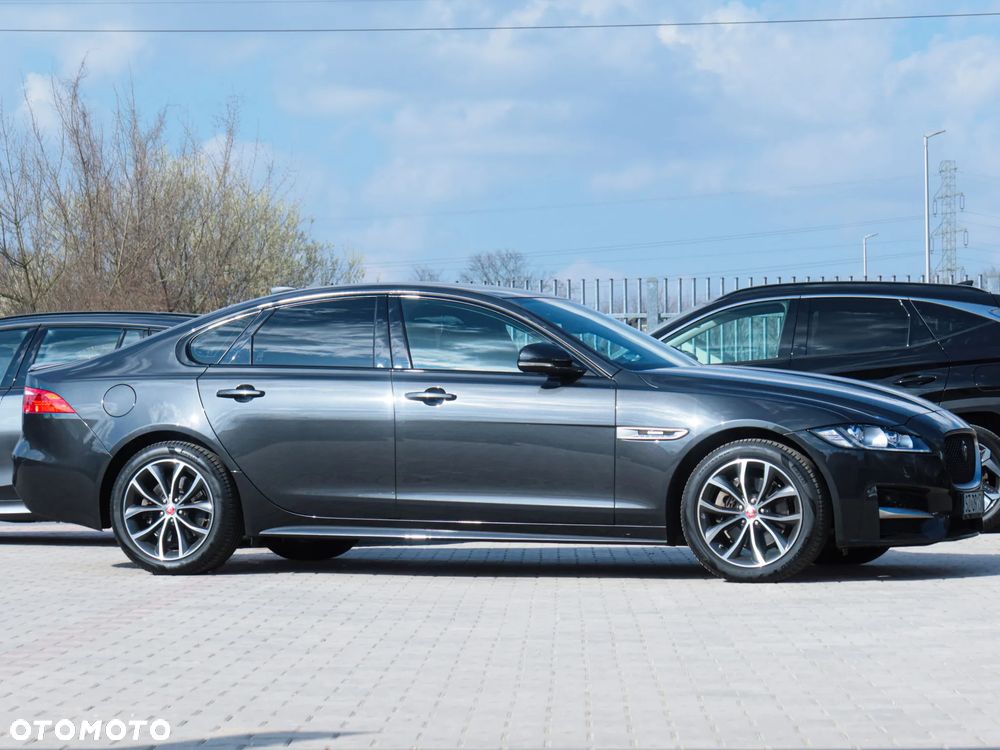 Jaguar XF 20d R-Sport - 5
