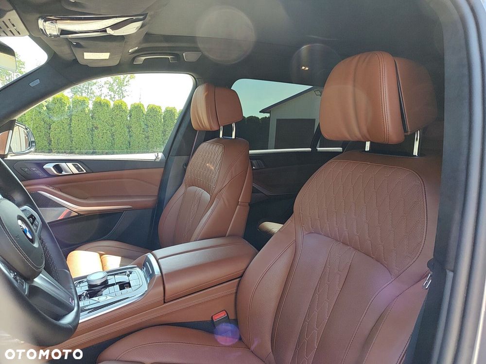 BMW X7 - 13
