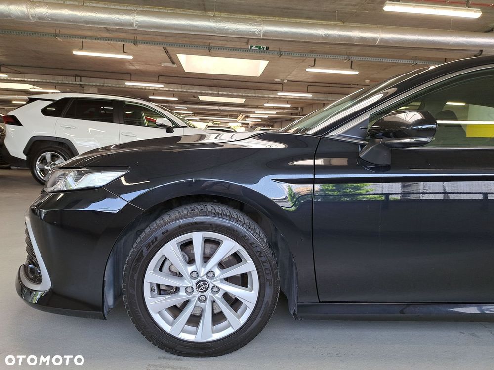 Toyota Camry 2.5 Hybrid Comfort CVT - 37