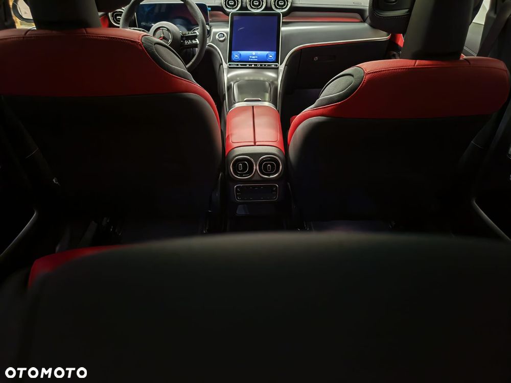 Mercedes-Benz GLC 300 mHEV 4-Matic AMG Line - 6