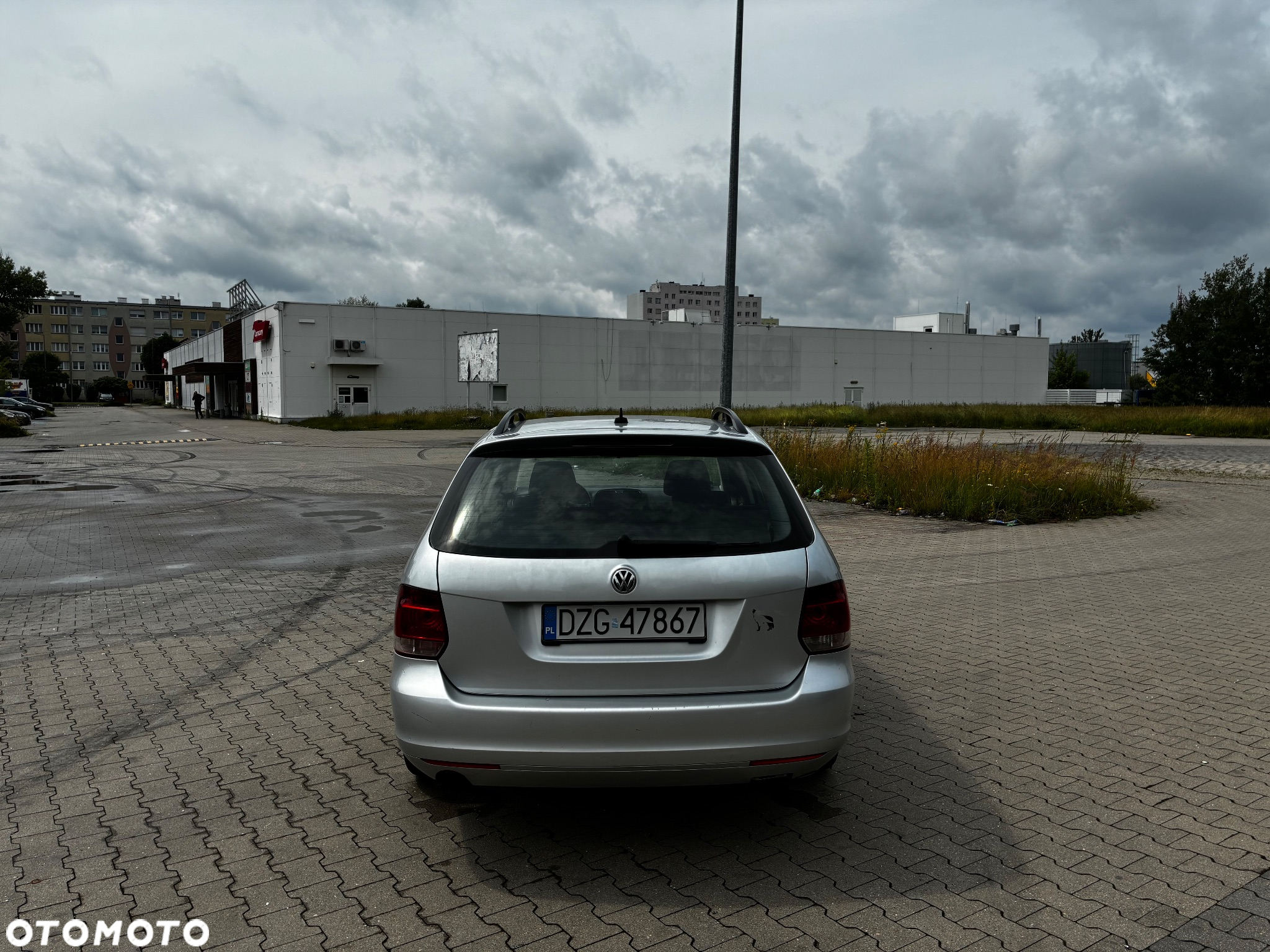 Volkswagen Golf Variant 1.6 TDI DPF Style - 4