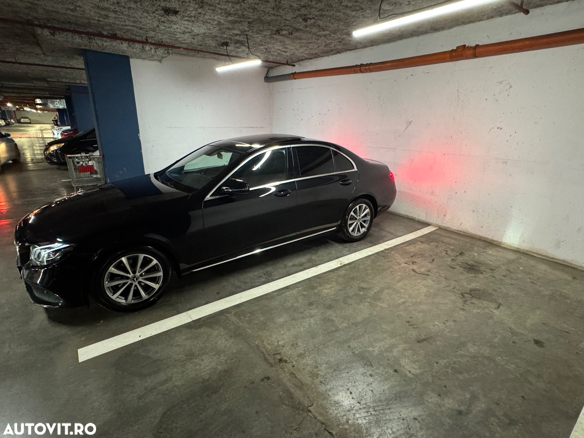Mercedes-Benz E 220 d 9G-TRONIC Avantgarde - 4