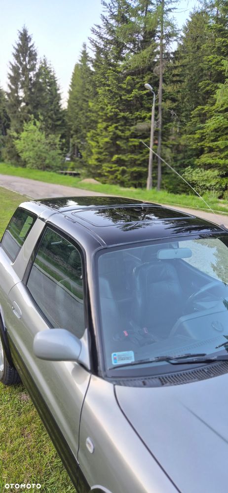 Toyota RAV4 - 9