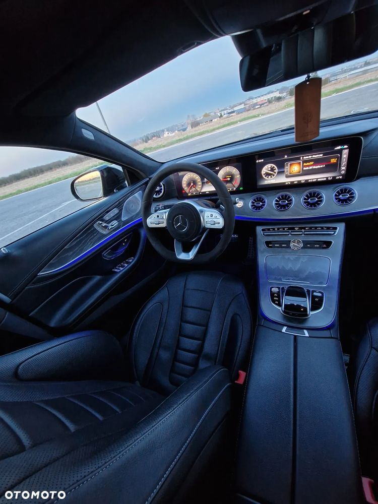 Mercedes-Benz CLS - 23