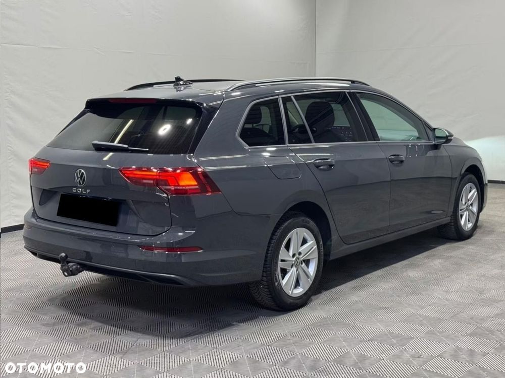 Volkswagen Golf - 5