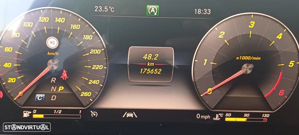Mercedes-Benz CLS 300 d AMG Line - 21