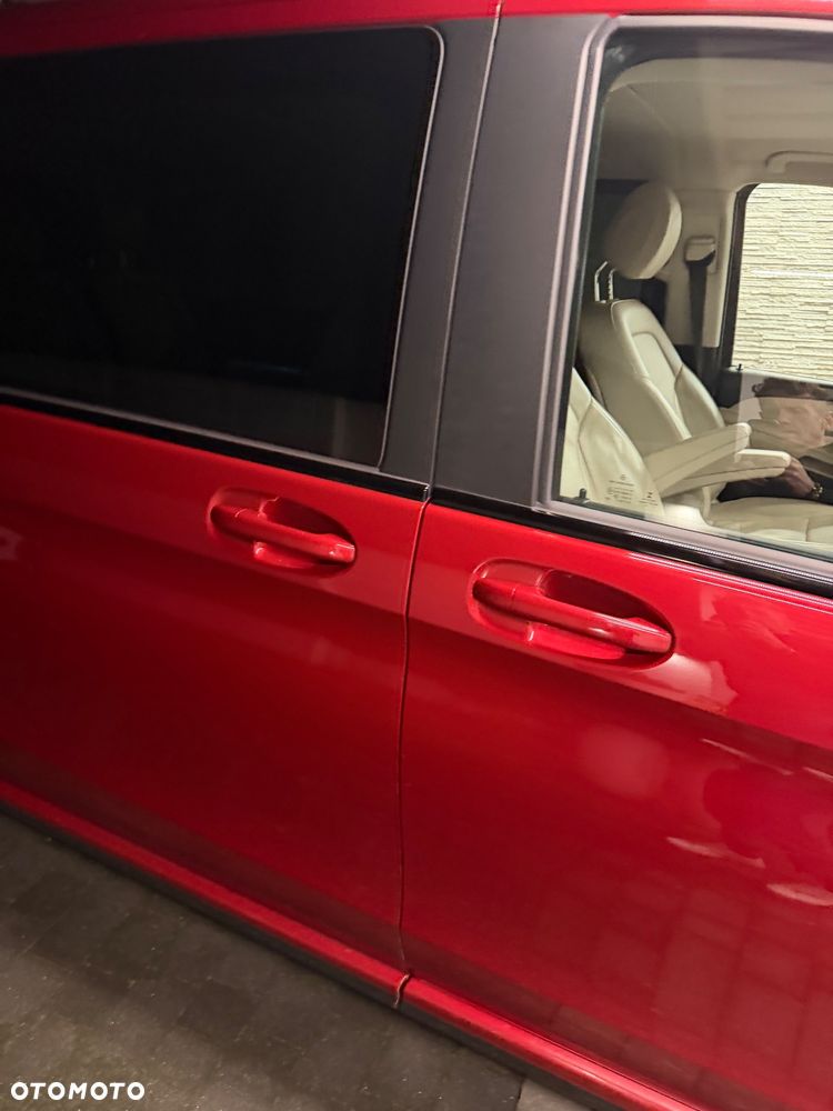 Mercedes-Benz Klasa V 300 d 4-Matic Avantgarde 9G-Tronic (d³ugi) - 19