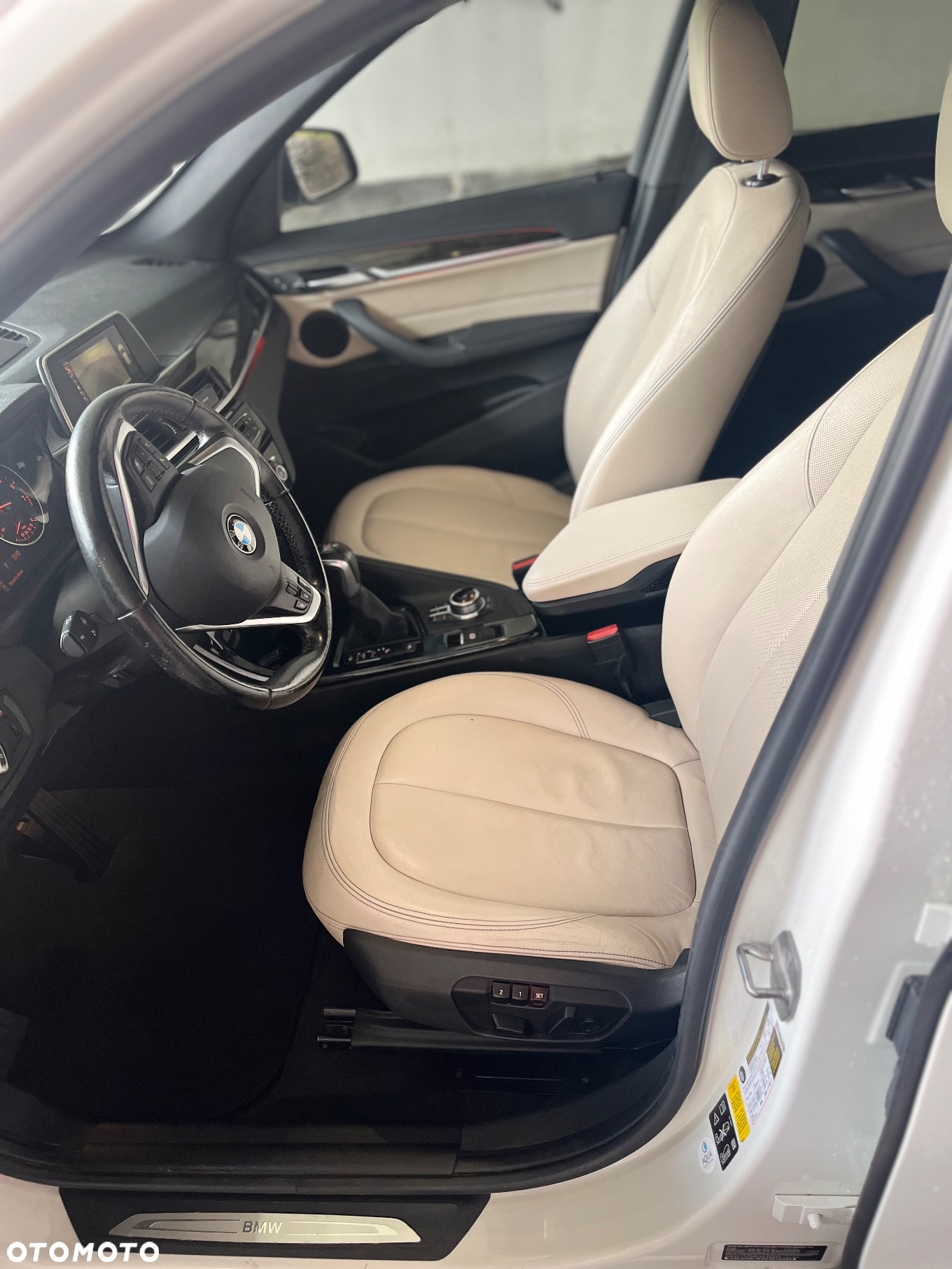 BMW X1 xDrive25i xLine sport - 13