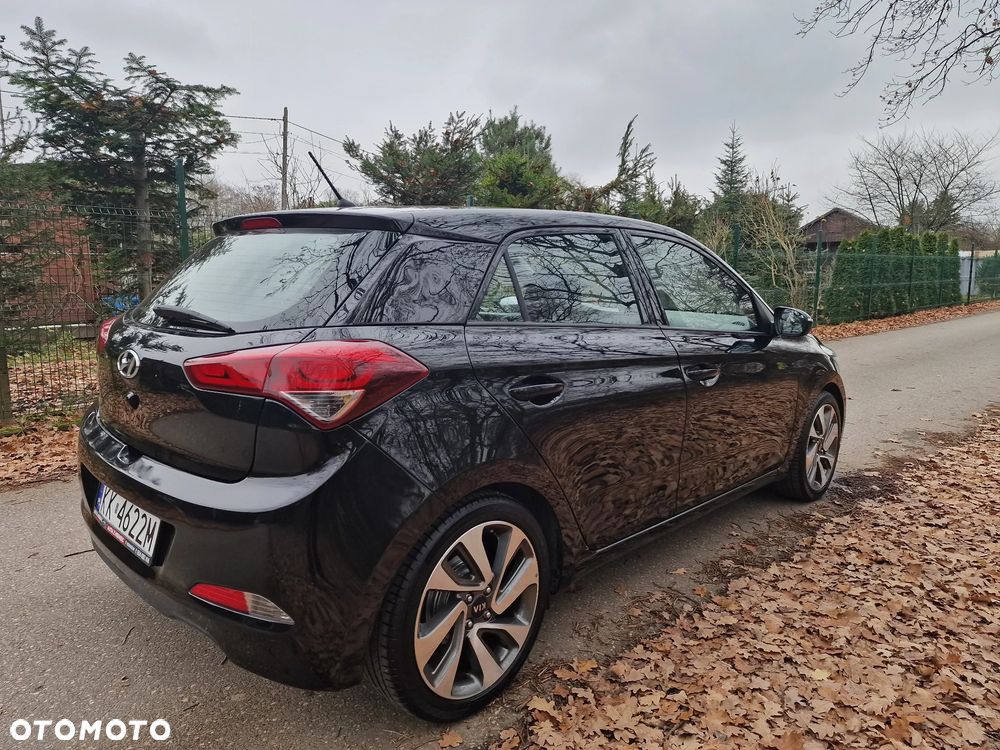 Hyundai i20 1.2 Classic + - 11