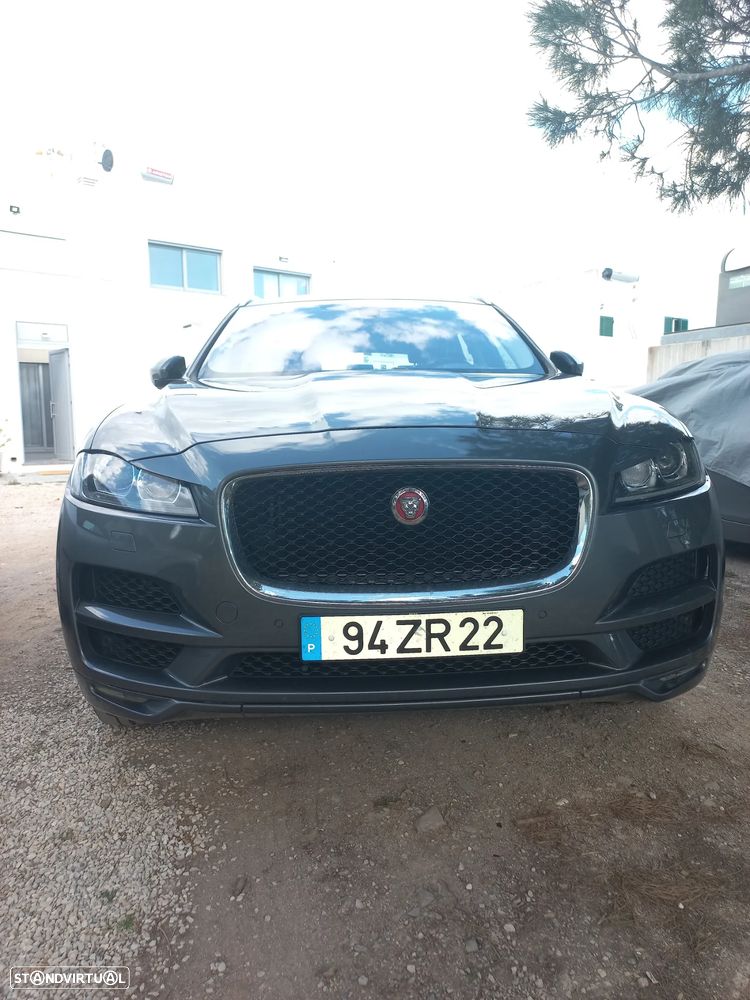 Jaguar F-Pace - 15