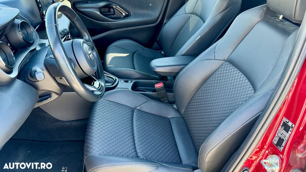 Toyota Yaris 1.5 VVT-i Premiere Edition - 10