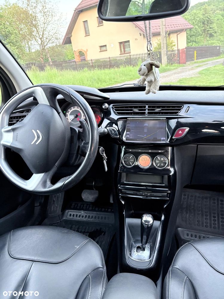 Citroën C3 Pure Tech 82 Stop & Start ETG Exclusive - 8