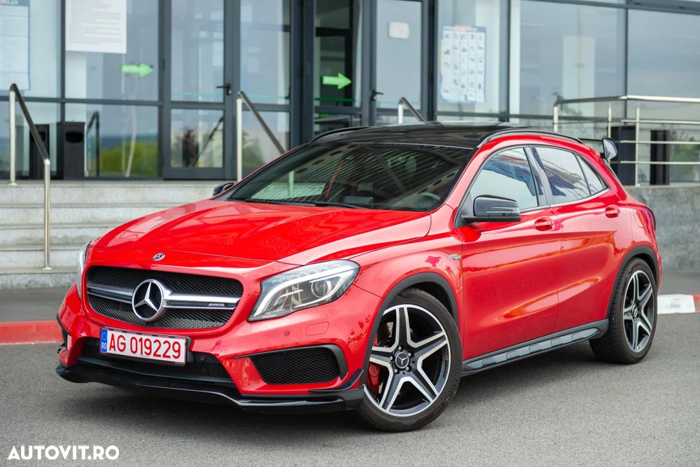 Mercedes-Benz GLA 45 AMG 4MATIC Aut. - 31