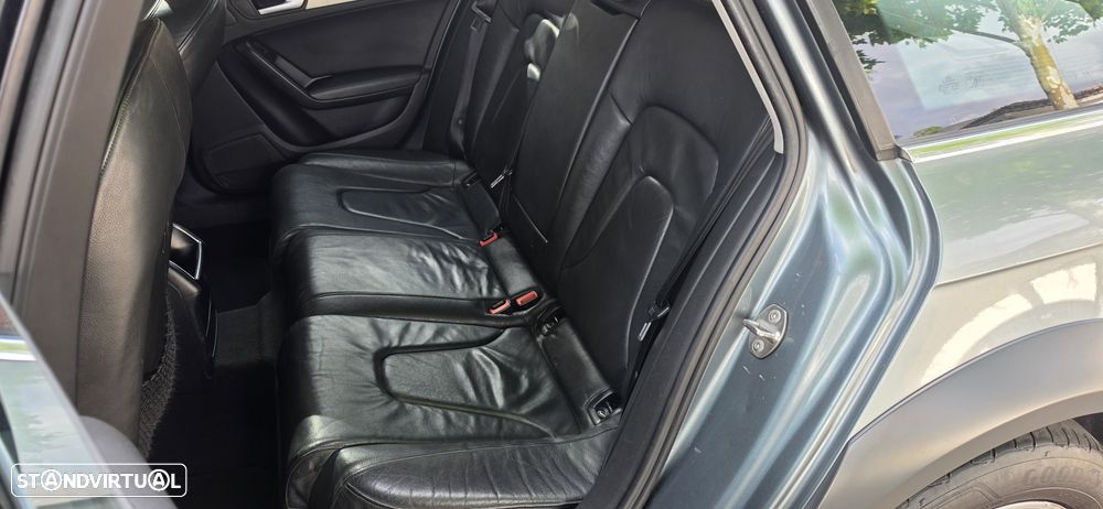 Audi A4 Allroad 2.0 TDI quattro Exclusive - 12