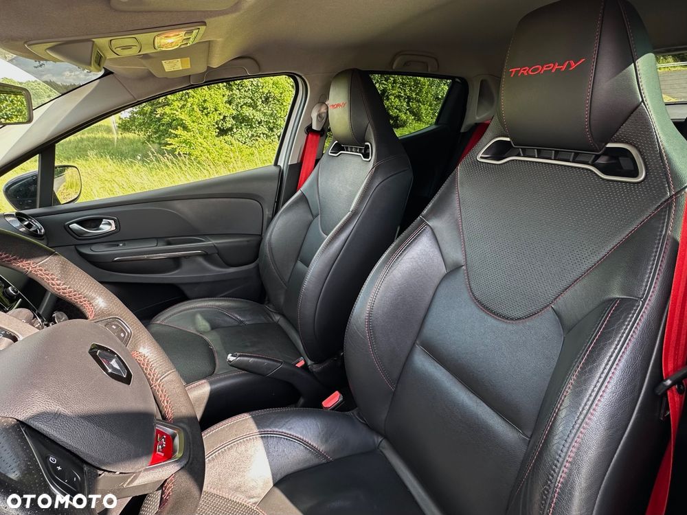 Renault Clio 1.6 R.S.Trophy 220 EDC - 8