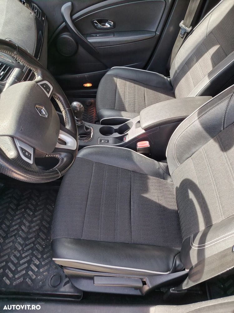 Renault Fluence 1.5dCi Dynamique - 15