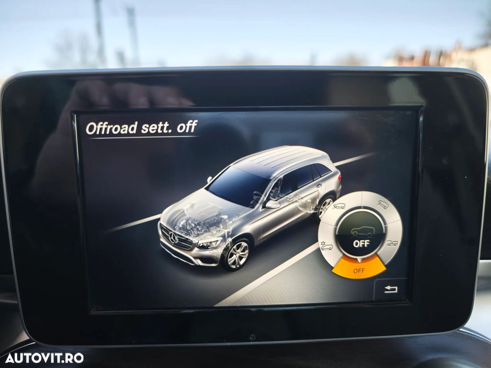 Mercedes-Benz GLC 250 d 4MATIC 9G-TRONIC - 32