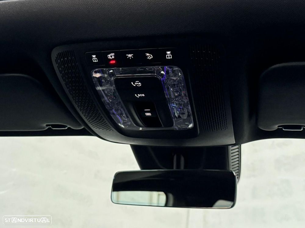 Mercedes-Benz GLA 250 e AMG Line - 40