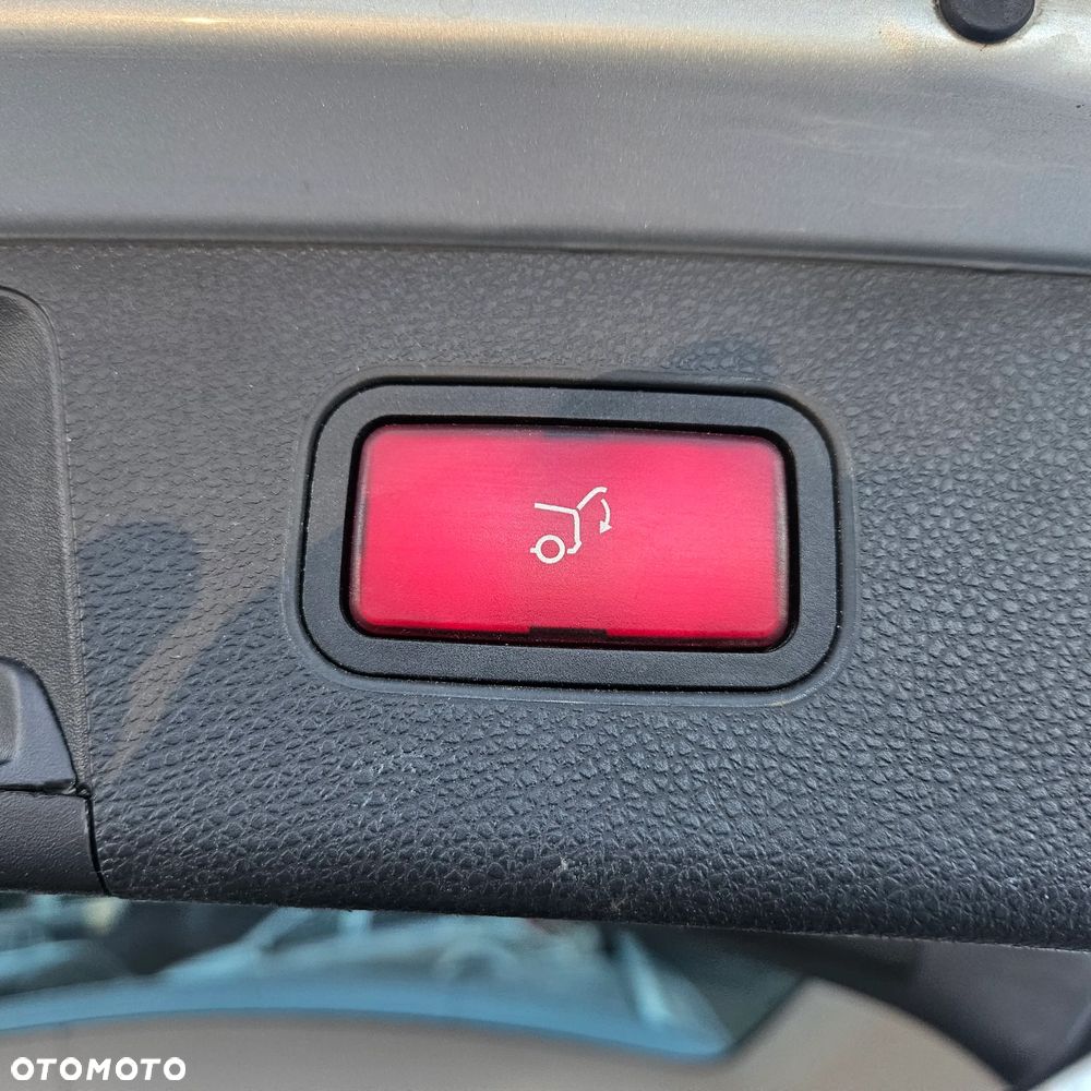 Mercedes-Benz GLK 320 CDI DPF 4Matic 7G-TRONIC Edition 1 - 26