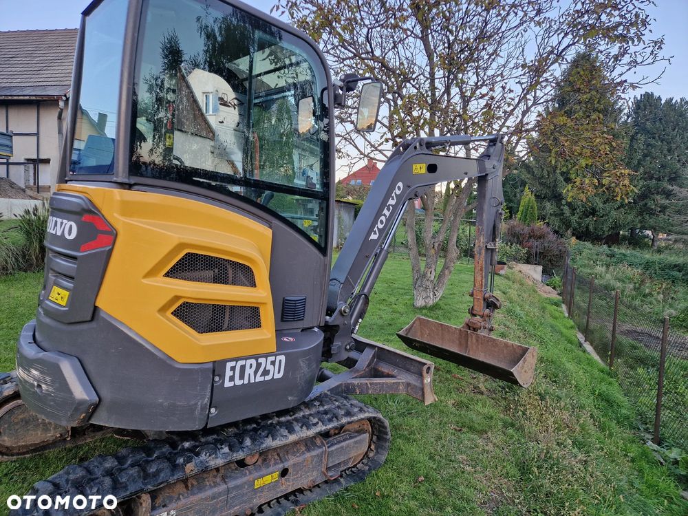 Volvo ECR 25D - 4