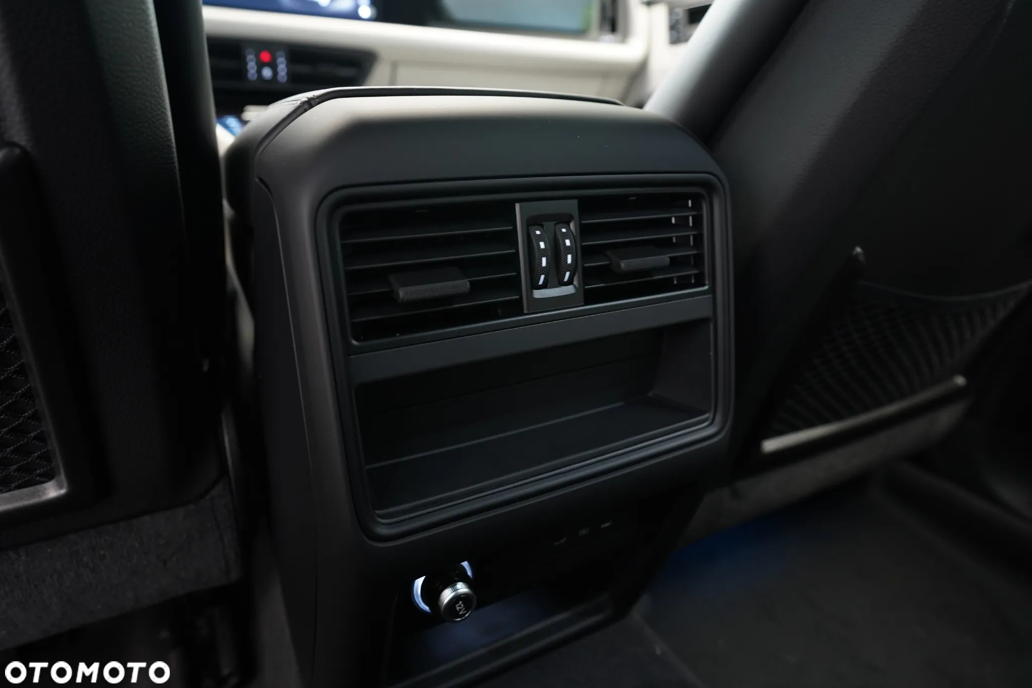 Porsche Cayenne Standard - 27