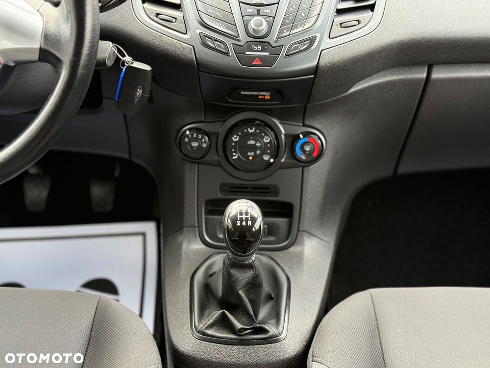 Ford Fiesta 1.25 Silver X - 16