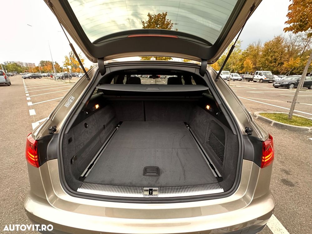 Audi A6 Allroad - 12