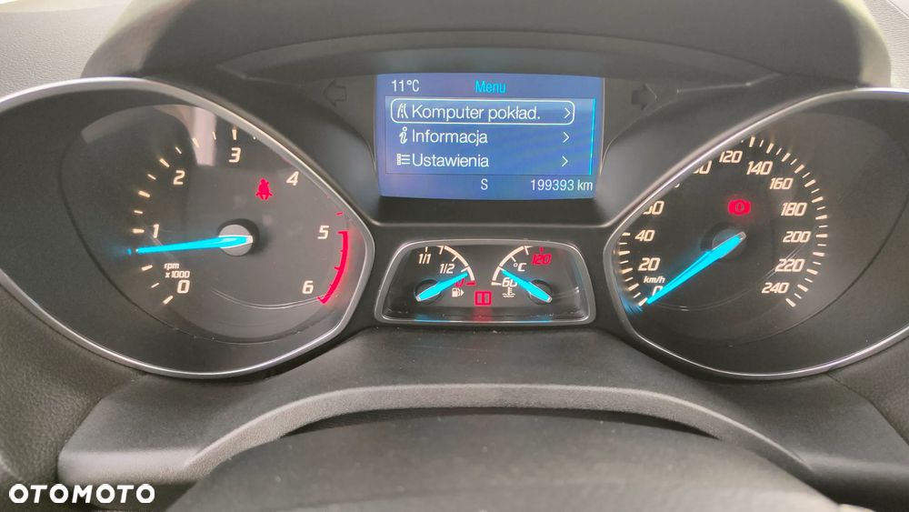 Ford Kuga 2.0 TDCi 4x4 Titanium - 27