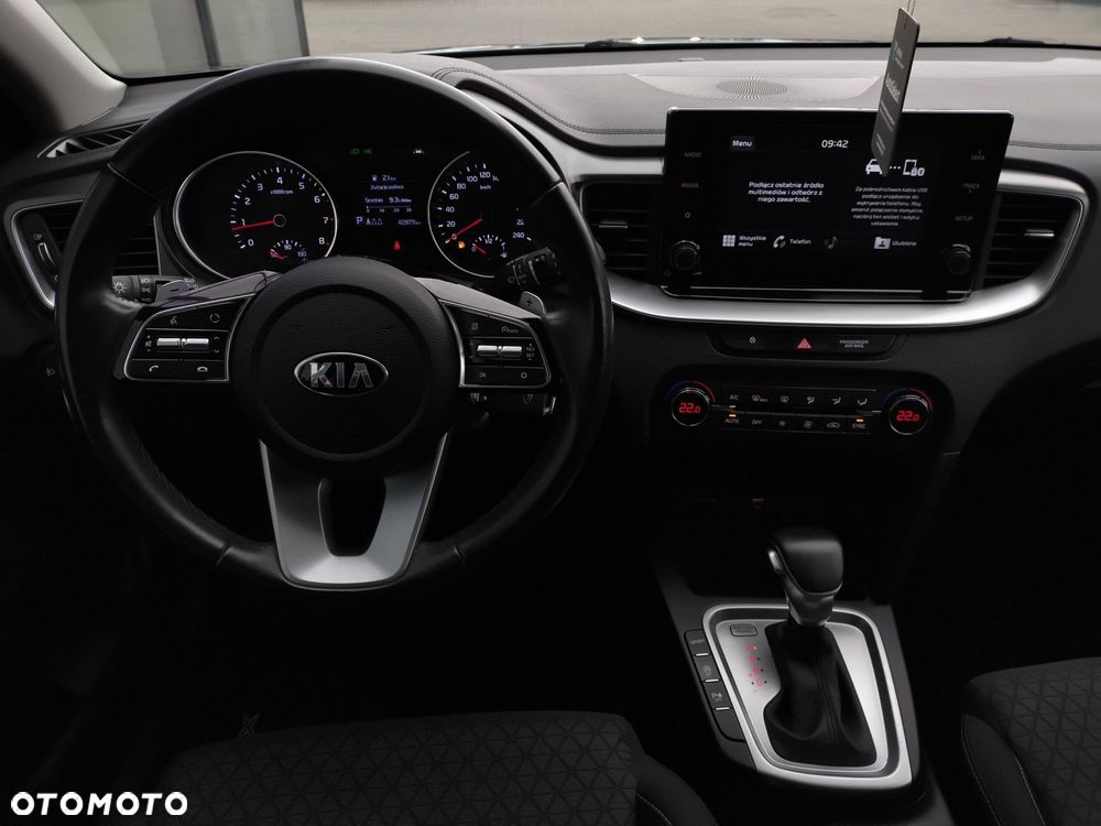 Kia XCeed 1.4 T-GDI M DCT - 13