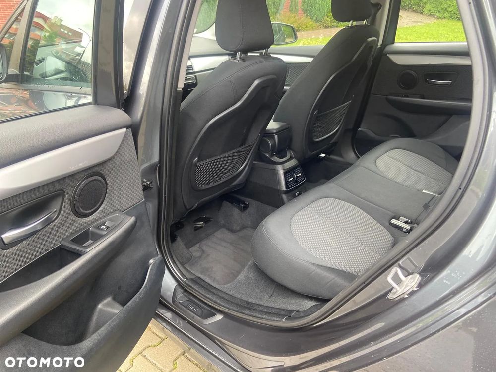 BMW Seria 2 218i - 16